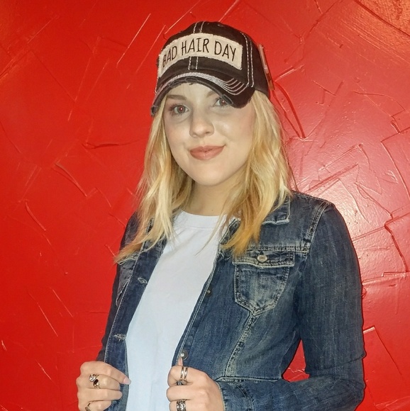 Accessories - TRENDING BALLCAPS